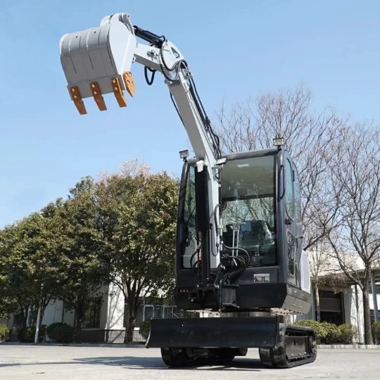 Мини-экскаватор R330